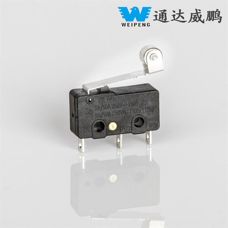 Microinterruptor com alavanca de rolo