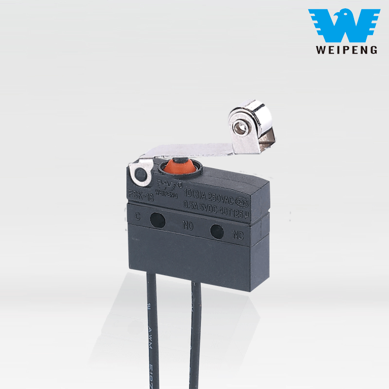 Microinterruptor à prova d'água com fios e alavancas